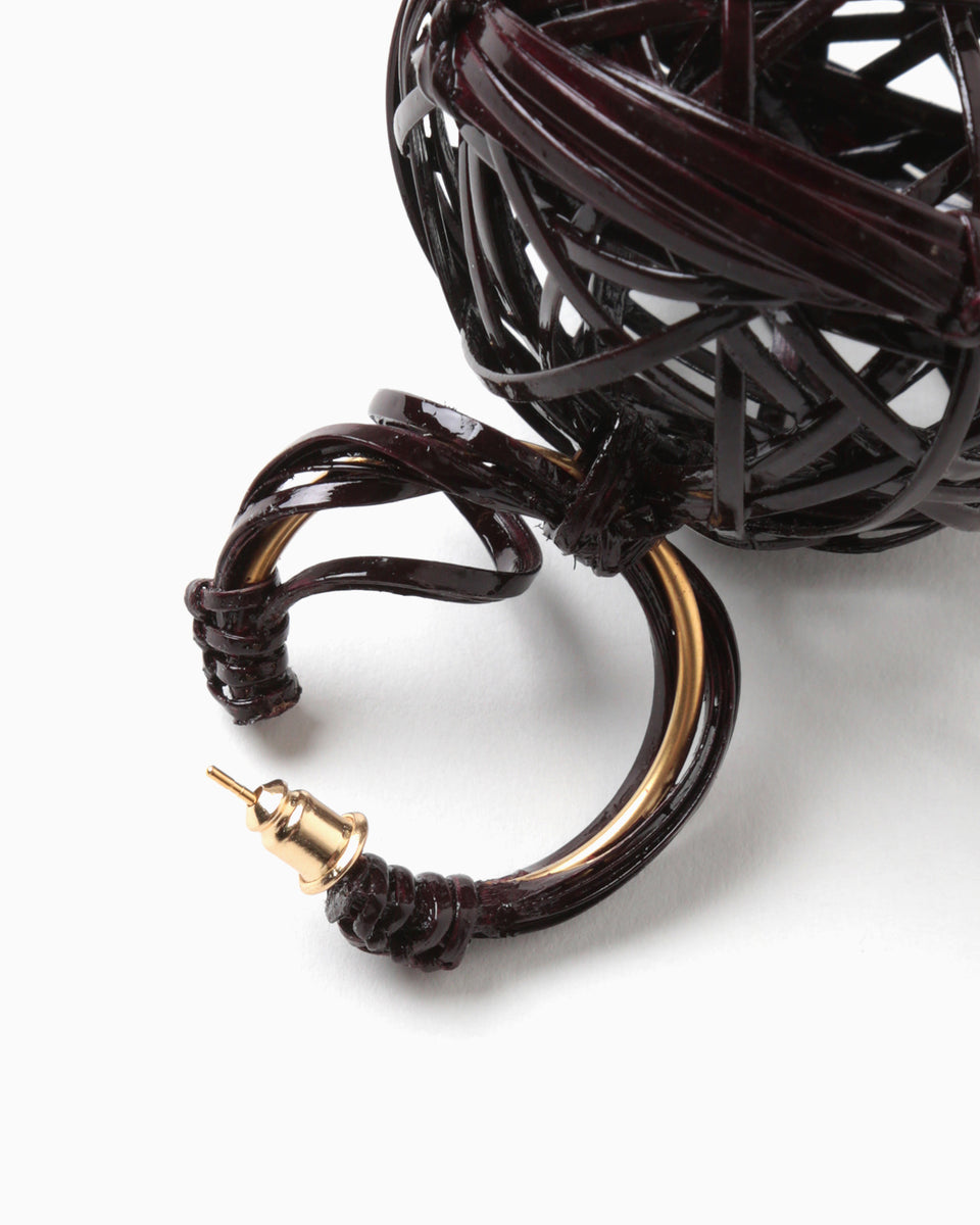 MM23FW-AC301 Bundled-Plait Basket Motif Bamboo Earrings - brown
