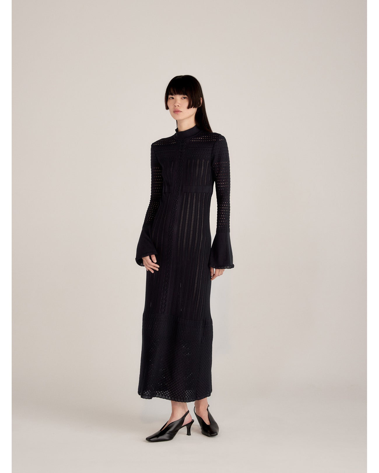 なしマメクロゴウチ ワンピース Lace Stripe Knitted Dress