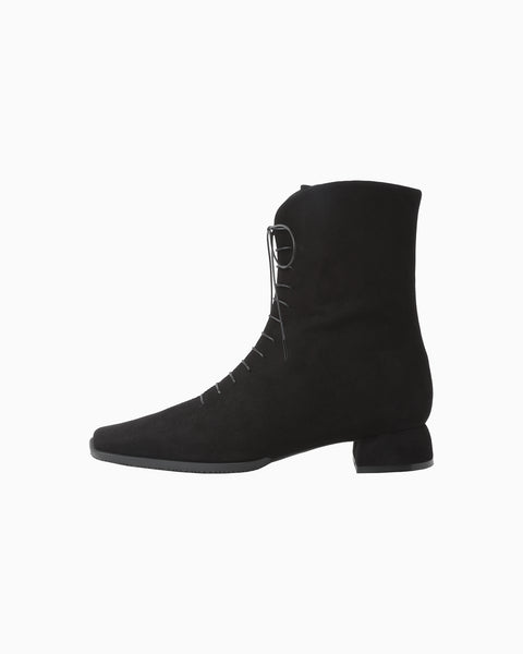 Lace Up Suede Boots - black