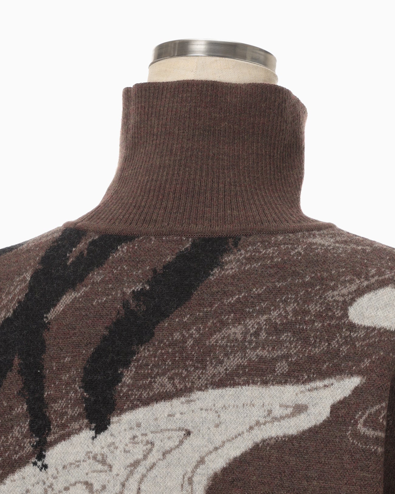 Marble Pattern High Neck Knitted Top - brown