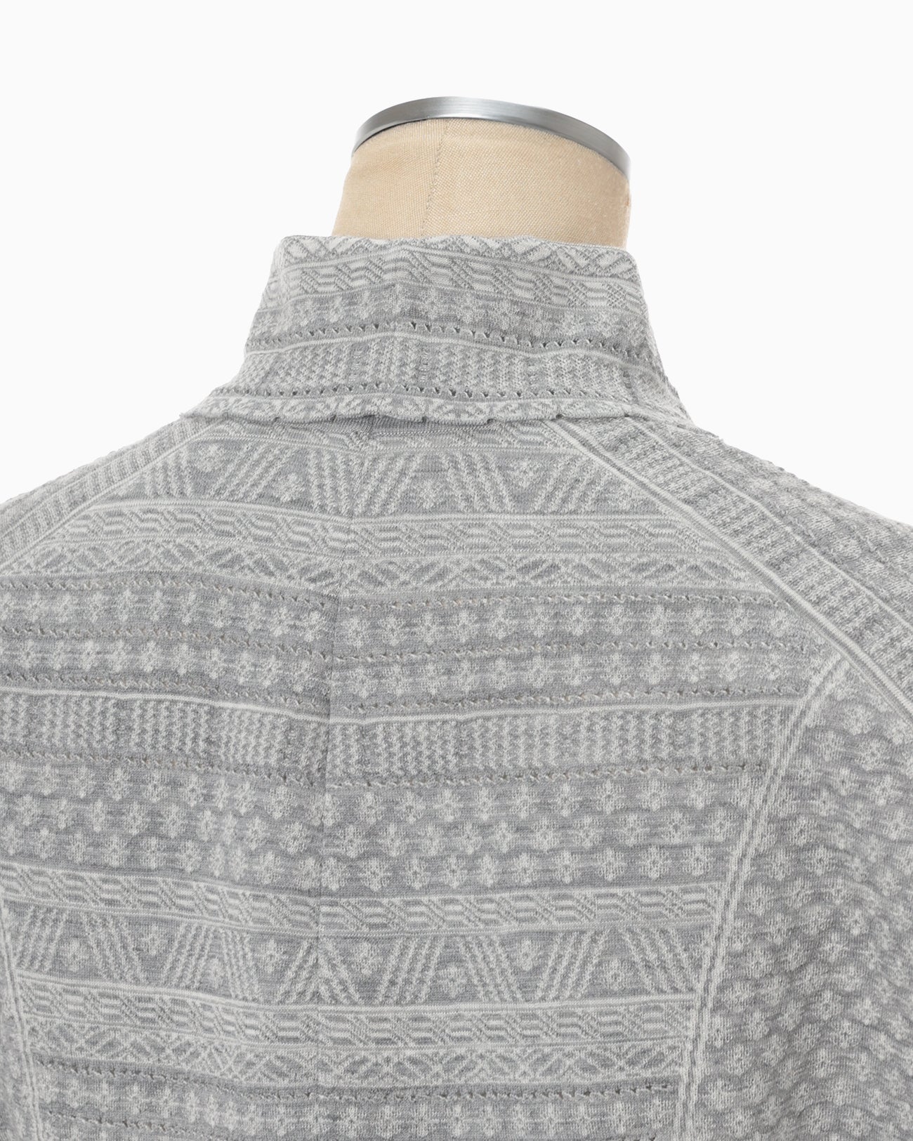 "Mishima Karatsu" Small Floral Pattern Knitted Top - grey