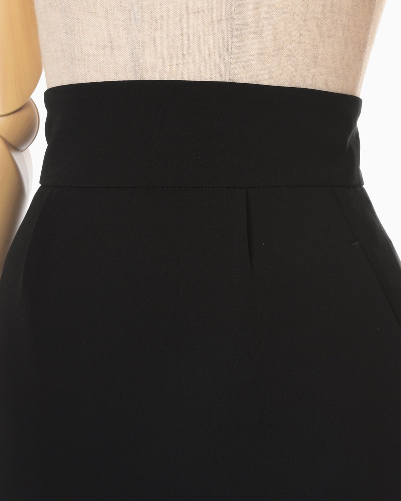 Acetate Polyester I-Line Skirt - black