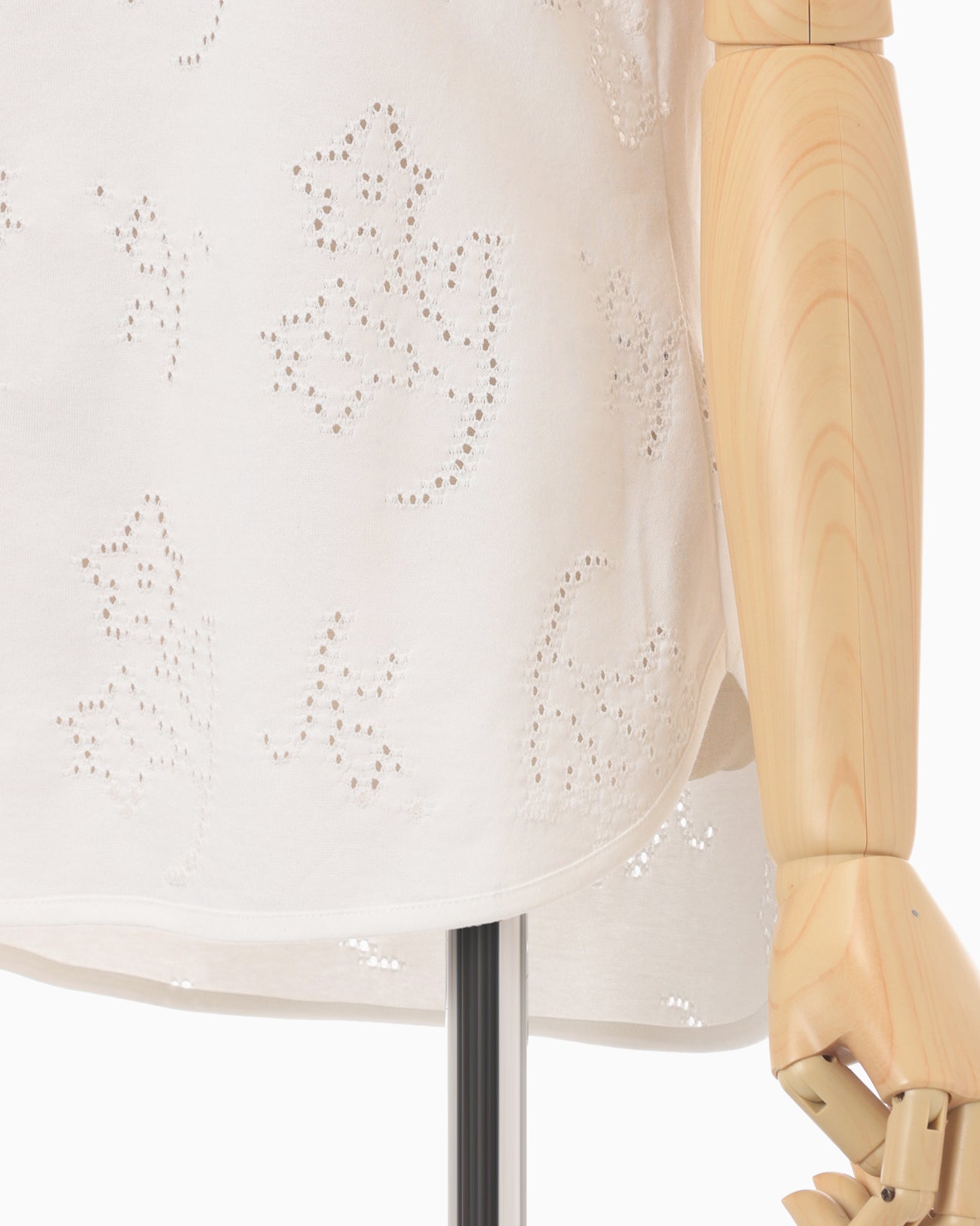 Eyelet Jersey Jacquard Sleeveless Top - white