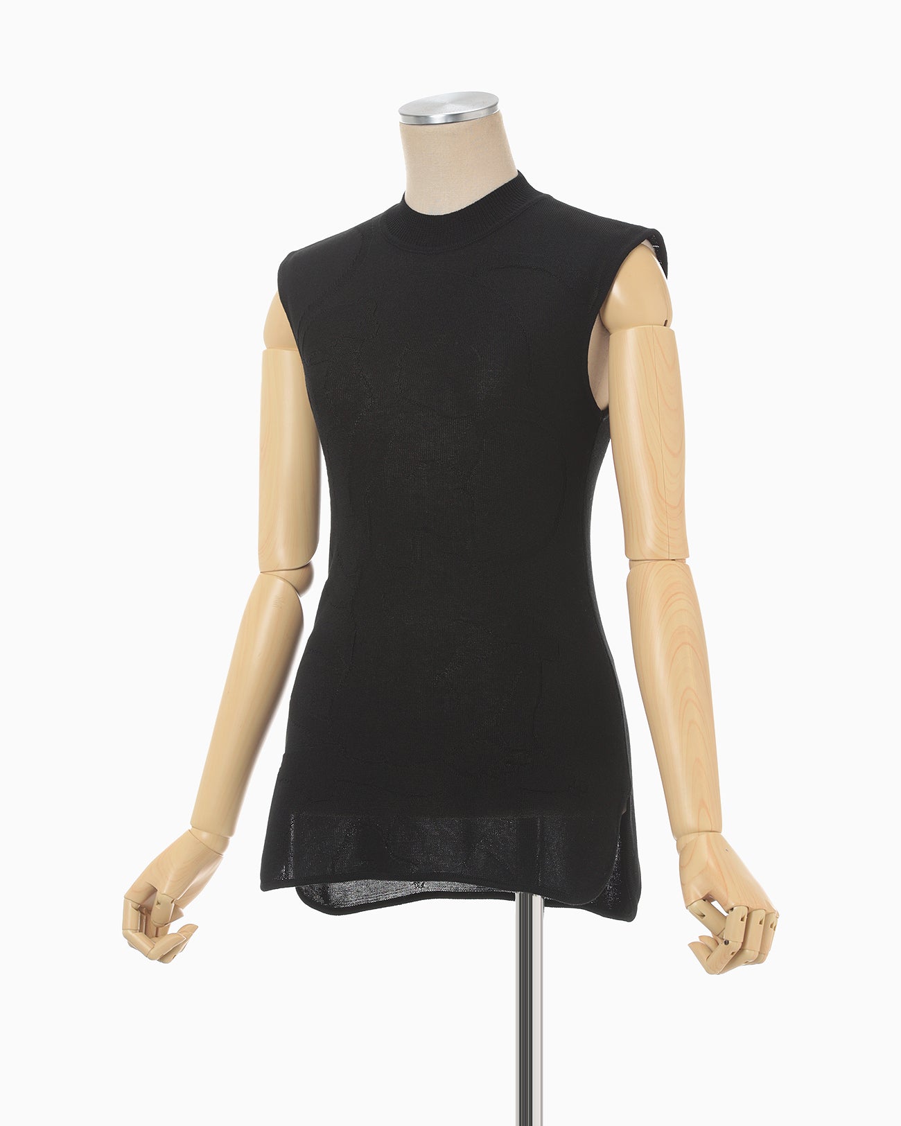 Woman Figure Sleeveless Knitted Top - black